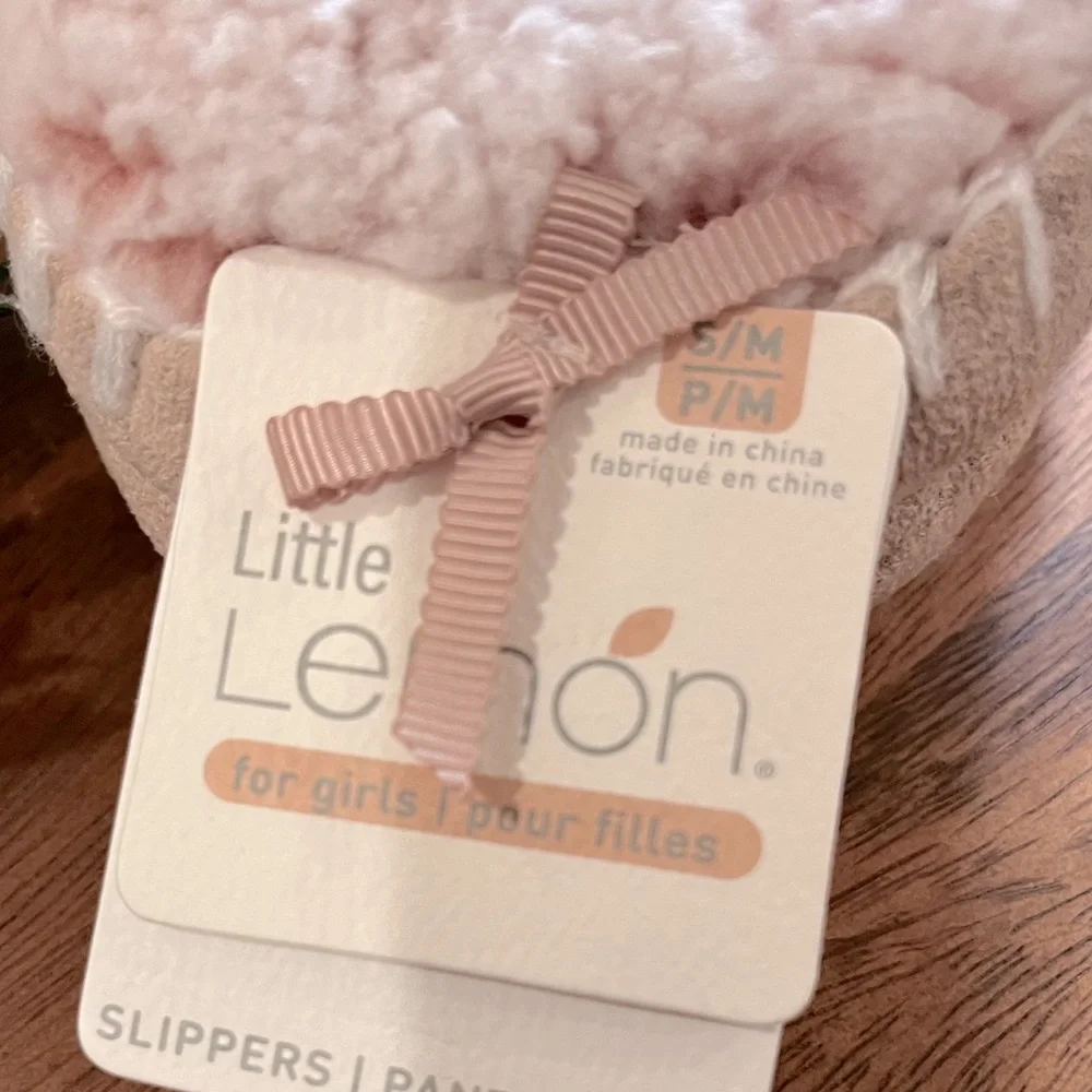 NWT Little Lemon Girls Apres Ski Bootie Slippers Pink 12-1 Non-Skid
